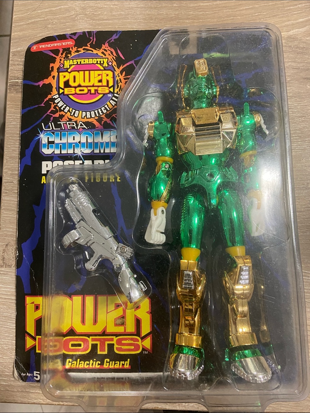 1994 Trendmasters Masterbotix POWER BOTS Ultra Chrome 8" Figure Emerald-Z